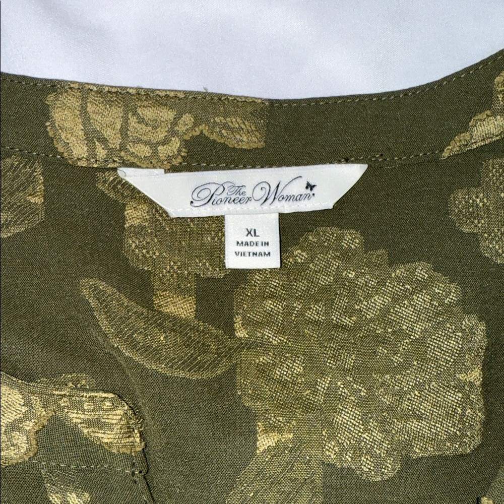 The Pioneer Woman Olive Floral Long Sleeve Dress - Picture 2 of 4